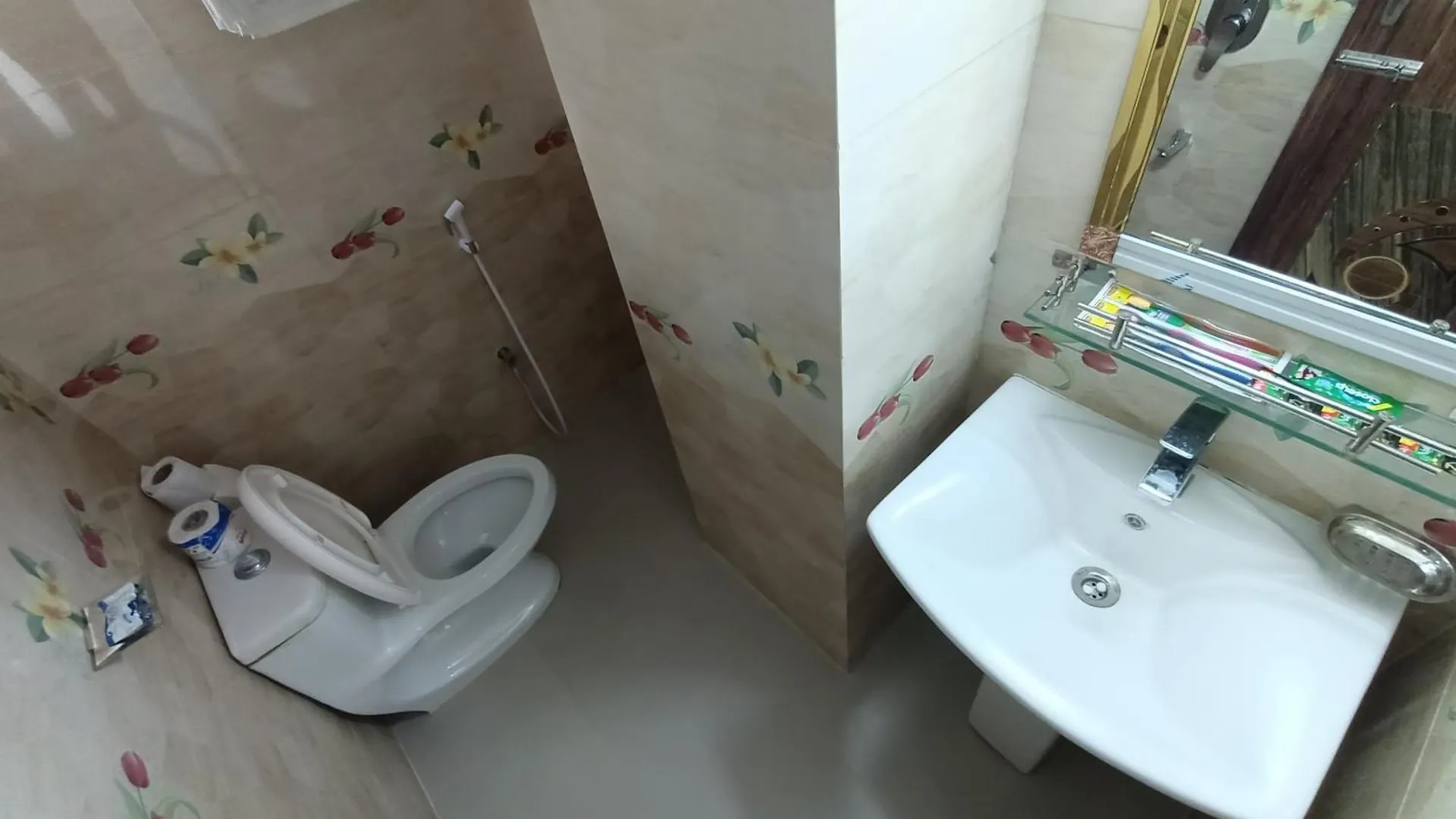 Hotel D-Palace Dhaka Bangladesh